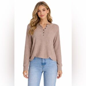 Urban Outfitters Urban Romantics Waffle Knit Henley Top‎ Size S